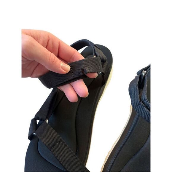 Teva Women's Jadito Universal Strappy Platform Sandals size 11 Black Chunky - Picture 7 of 9